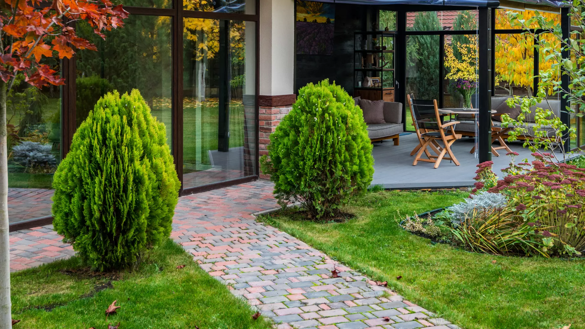 Outdoor walkway with beautifully arranged stepping stones